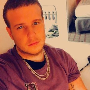 Meet your Posher, Mark